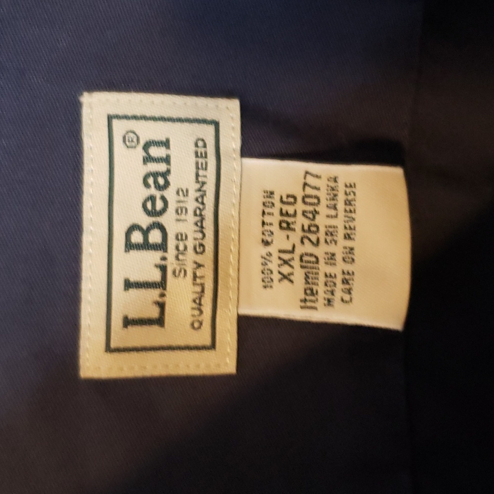 L.L. Bean Blue Button Down Long Sleeve Wrinkle Free XXLarge Regular Shirt - Picture 4 of 5